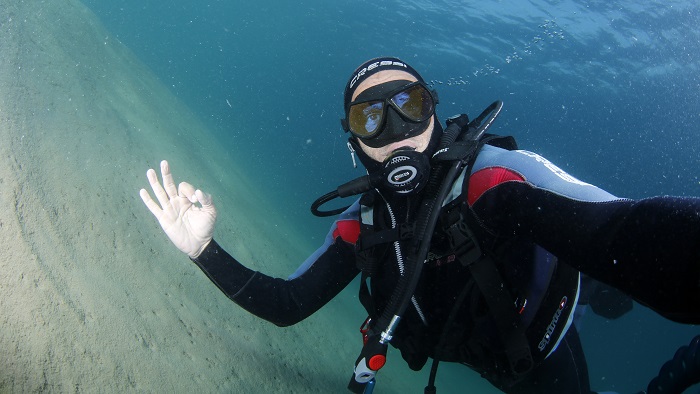 Capture Qatar’s Underwater Treasures on Camera: Underwater Photography Specialization Course