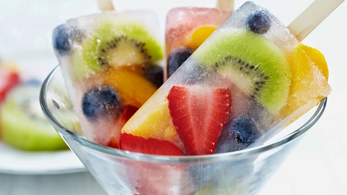 Habitually Healthy: Coconut Water & Fresh Fruit Popsicles