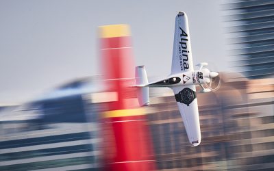 USA’s Goulian Stuns with Air Racing Win at World Championship Opener