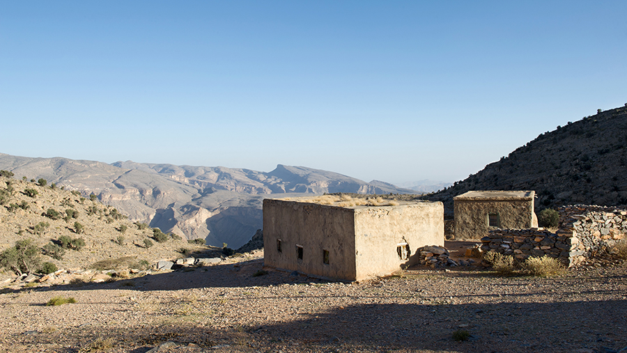 Al-Hajar-Mountains-Oman-Paul-Robida-Jabal-Shams